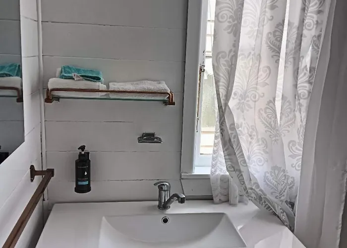 度假居 5 Bedroom House, 7 Salisbury Road,